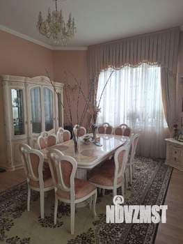 Дом 532м², 4-этажный, участок 10 сот.  