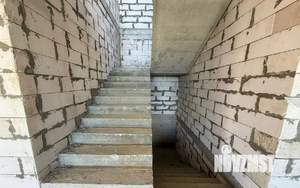 Дом 540м², 3-этажный, участок 10 сот.  