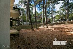 Дом 300м², 3-этажный, участок 10 сот.  