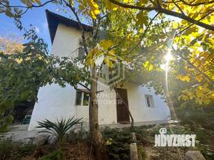 Дом 101м&sup2;, 2-этажный, участок 7 сот.  