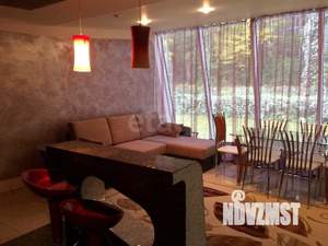 Таунхаус 180м², 3-этажный, участок 2 сот.  