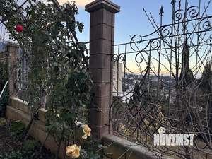 Дом 360м&sup2;, 4-этажный, участок 419 сот.  