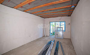 Дом 260м&sup2;, 1-этажный, участок 5 сот.  