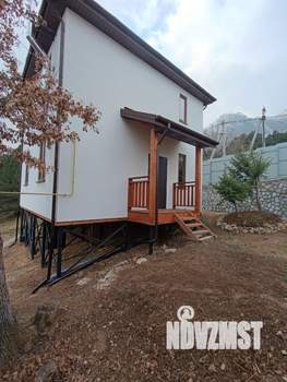 Дом 105м&sup2;, 2-этажный, участок 6 сот.  