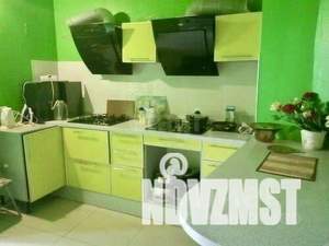 Дом 500м&sup2;, 6-этажный, участок 5 сот.  