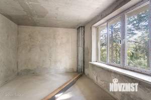 Дом 300м², 3-этажный, участок 10 сот.  