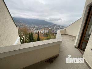 Таунхаус 170м², 4-этажный, участок 1 сот.  