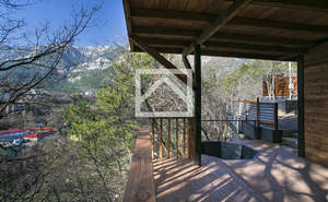 Дом 249м&sup2;, 3-этажный, участок 5 сот.  