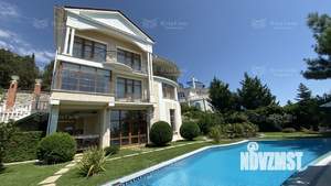 Дом 530м&sup2;, 4-этажный, участок 10 сот.  