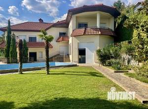 Коттедж 500м&sup2;, 2-этажный, участок 11 сот.  