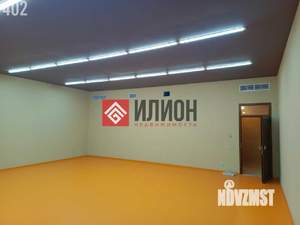 Коттедж 600м², 3-этажный, участок 20 сот.  