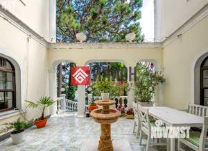 Дом 740м&sup2;, 4-этажный, участок 9 сот.  