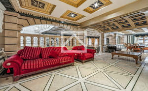 Дом 518м&sup2;, 4-этажный, участок 42 сот.  