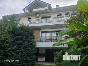 Дом 303м², 3-этажный, участок 7 сот.  