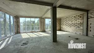 Дом 272м&sup2;, 3-этажный, участок 4 сот.  