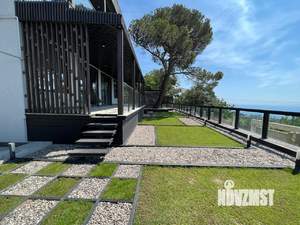 Дом 270м², 3-этажный, участок 5 сот.  