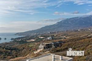 Дом 447м², 3-этажный, участок 15 сот.  