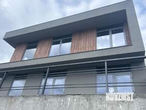 Дом 178м&sup2;, 2-этажный, участок 4 сот.  