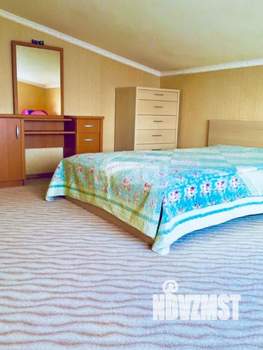 Дом 110м&sup2;, 2-этажный, участок 5 сот.  