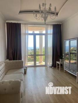 Дом 750м&sup2;, 3-этажный, участок 30 сот.  