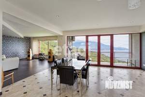 Дом 310м&sup2;, 3-этажный, участок 1 сот.  