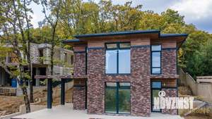 Дом 241м², 3-этажный, участок 5 сот.  