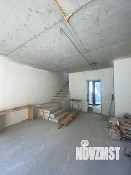 Таунхаус 168м², 3-этажный, участок 2 сот.  