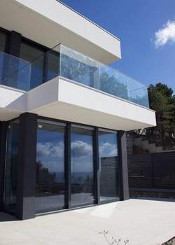 Дом 191м&sup2;, 2-этажный, участок 4 сот.  