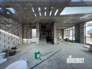 Дом 168м&sup2;, 2-этажный, участок 4 сот.  