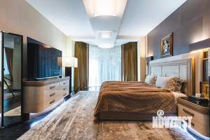 Дом 310м², 3-этажный, участок 10 сот.  