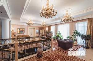 Дом 500м², 2-этажный, участок 43 сот.  