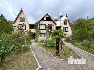 Дом 479м&sup2;, 3-этажный, участок 16 сот.  