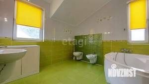 Дом 228м&sup2;, 3-этажный, участок 4 сот.  