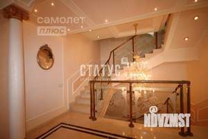 Коттедж 292м², 3-этажный, участок 7 сот.  