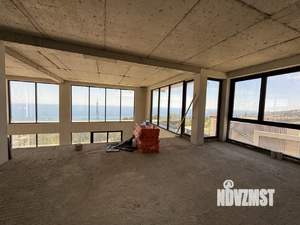 Дом 550м², 3-этажный, участок 4 сот.  