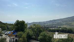 Дом 187м&sup2;, 2-этажный, участок 4 сот.  