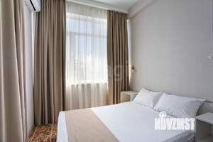 Дом 1200м&sup2;, 3-этажный, участок 30 сот.  