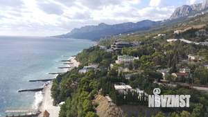 Дом 217м&sup2;, 3-этажный, участок 6 сот.  