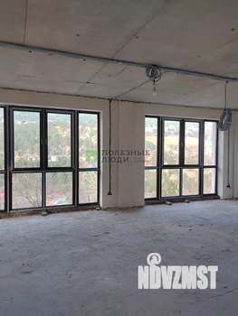 Дом 460м², 3-этажный, участок 10 сот.  