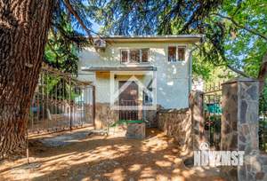 Дом 48м&sup2;, 2-этажный, участок 1 сот.  