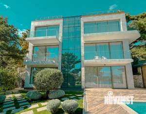 Дом 336м², 3-этажный, участок 29 сот.  