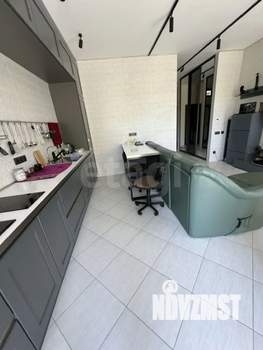 Дом 109м&sup2;, 2-этажный, участок 3 сот.  