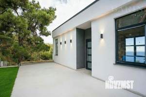 Коттедж 235м², 3-этажный, участок 5 сот.  