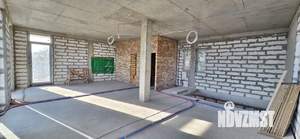 Дом 176м&sup2;, 2-этажный, участок 4 сот.  