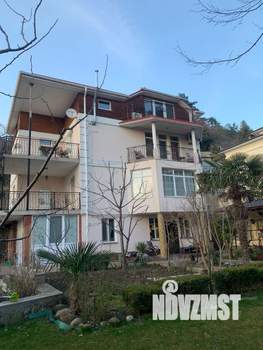 Дом 298м², 2-этажный, участок 4 сот.  