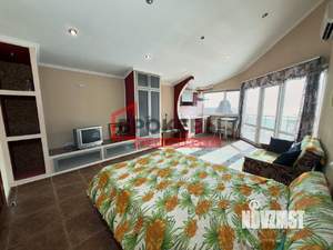 Коттедж 242м², 4-этажный, участок 1 сот.  