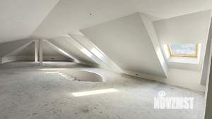 Коттедж 250м², 3-этажный, участок 8 сот.  