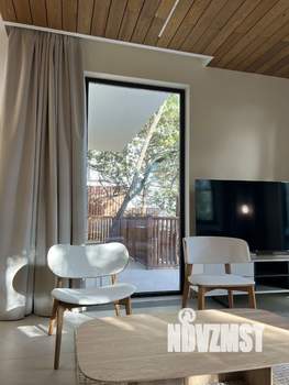 Дом 267м&sup2;, 3-этажный, участок 4 сот.  