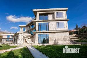 Дом 2150м², 3-этажный, участок 36 сот.  