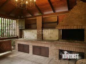 Дом 140м&sup2;, 2-этажный, участок 6 сот.  